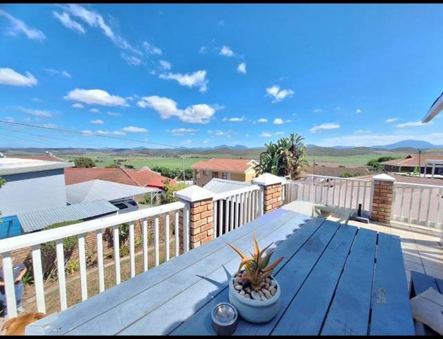 3 BEDROOM HOUSE FOR SALE IN FRAAIUITSIG
